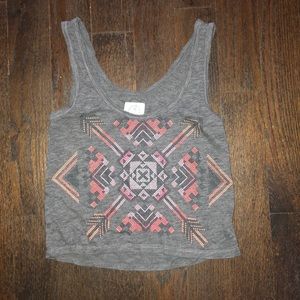Pattern cropped tank top. American Eagle size S